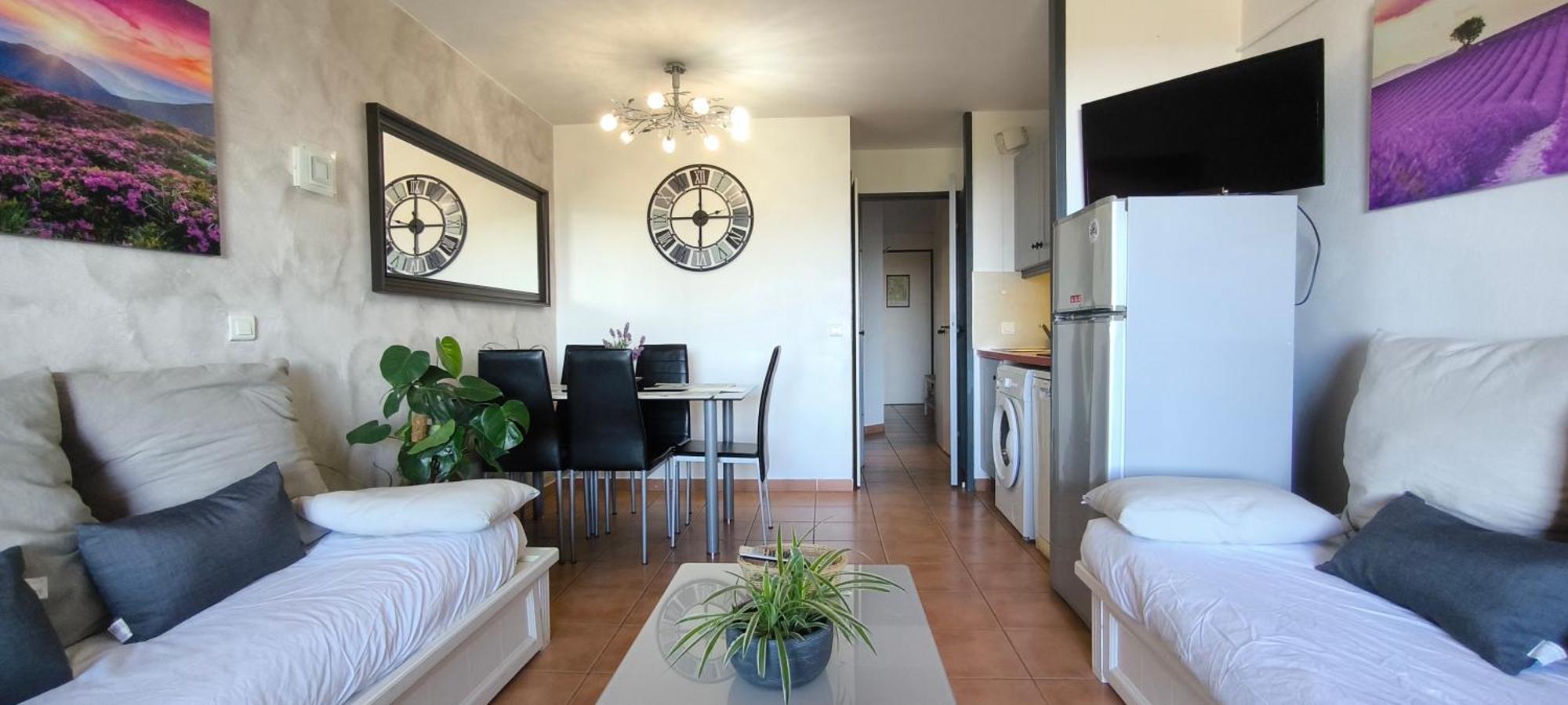 Charmant T2 climatisé avec belle vue , Golf de Pont-Royal Mallemort Exterior foto